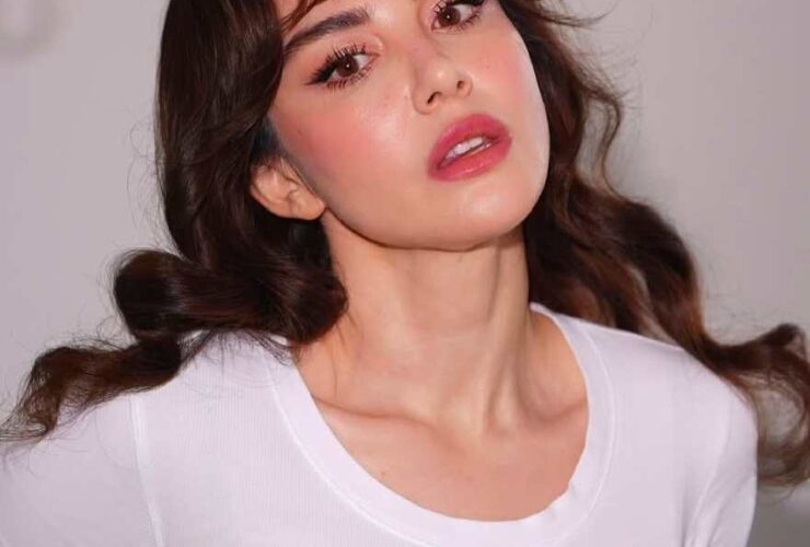 Ozge Gurel - Wiki, Bio, Career, Family, Boyfriend, Relationships